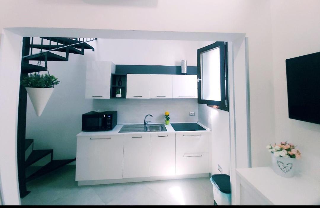 Dimora Asmara 11 15 Lägenhet Brindisi Exteriör bild