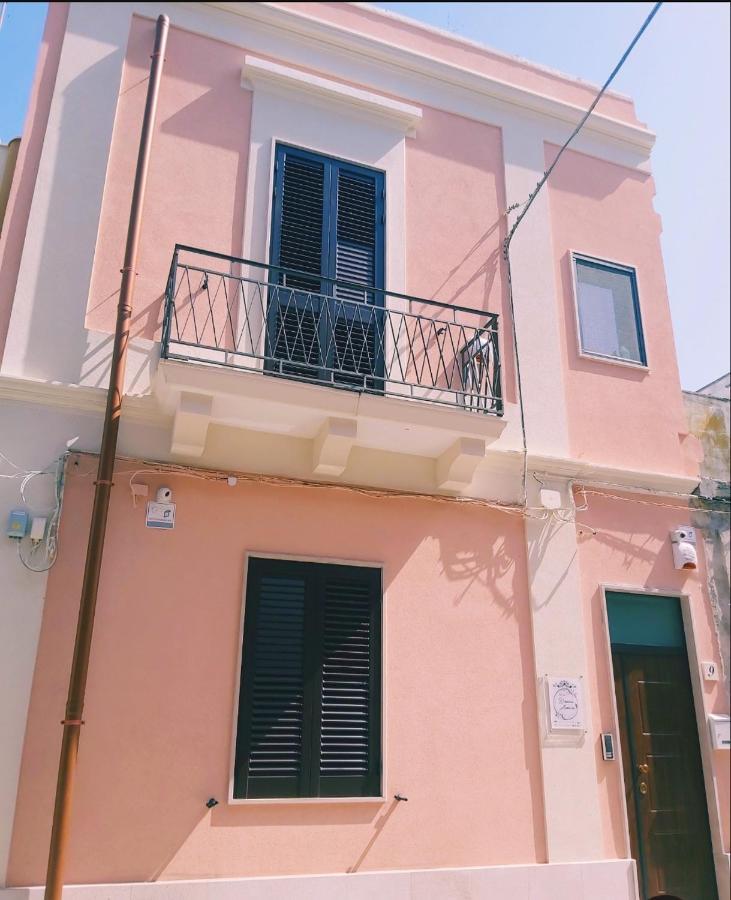 Dimora Asmara 11 15 Lägenhet Brindisi Exteriör bild
